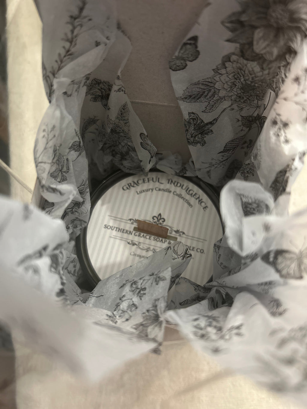 GRACEFUL INDULGENCE, Luxury Candle Collection
